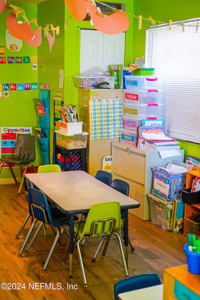 playroom featuring hardwood / wood-style flooring