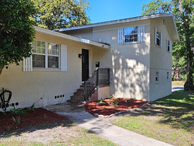 view of front of home