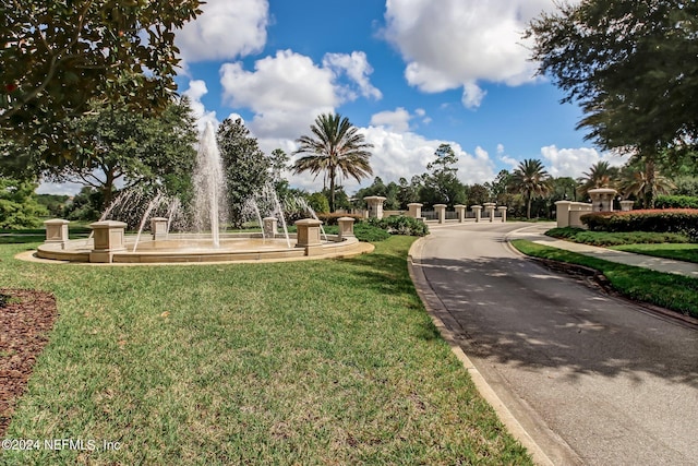 5275 Bentpine Cove Rd, Jacksonville, FL 32224 - surrounding community with a yard