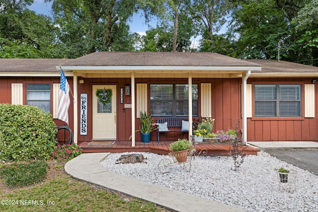 view of front of home with a porch