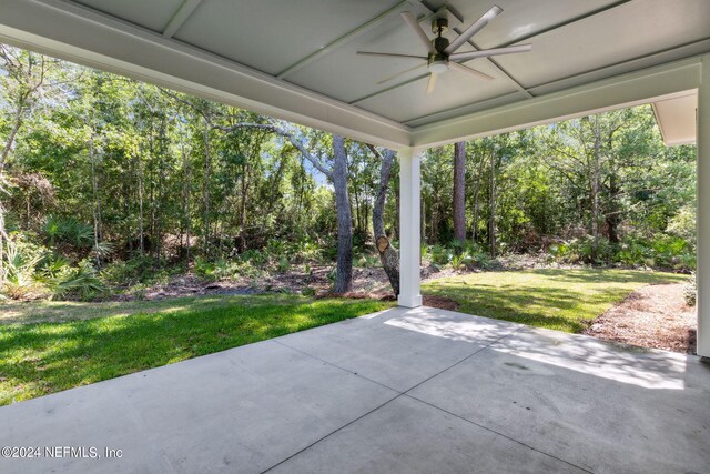 view of patio with ceiling fan