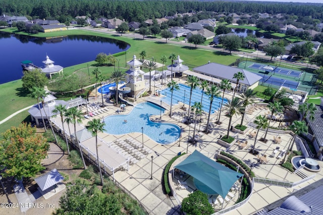 bird's eye view with a water view