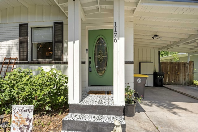 view of property entrance