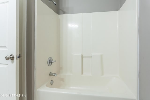 bathroom featuring shower / bathtub combination