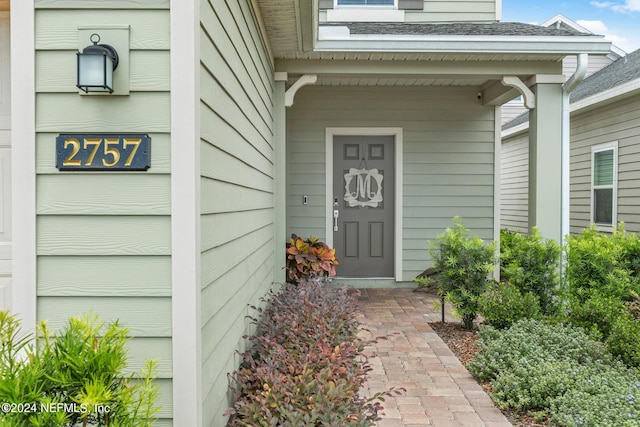 view of entrance to property