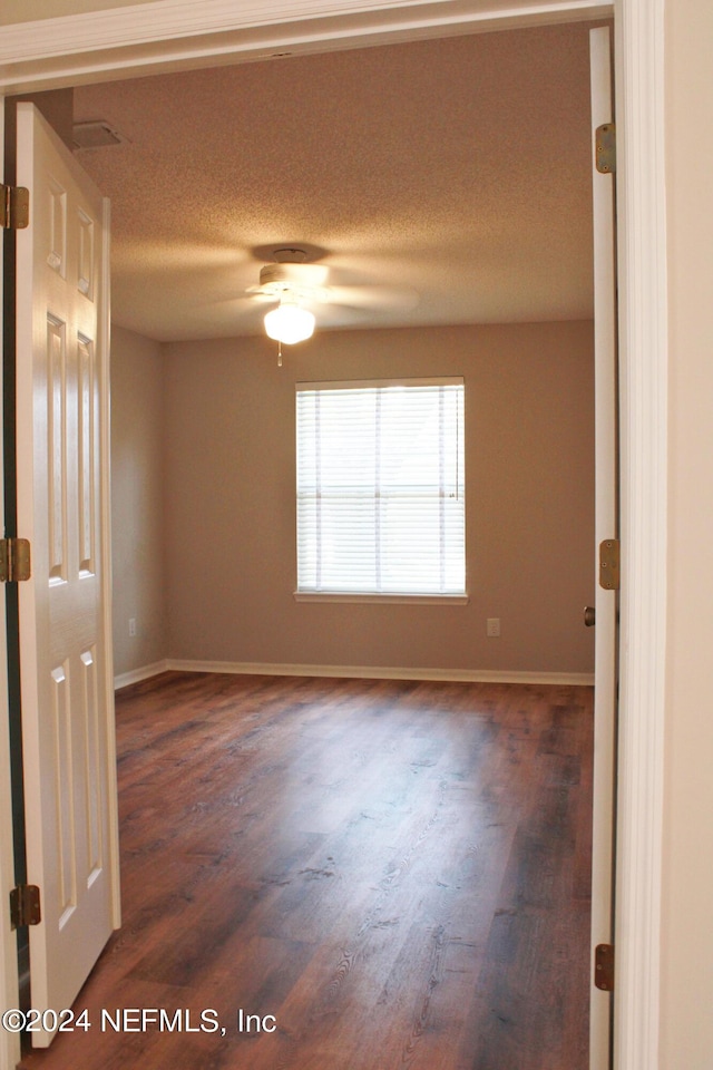 8229 Provincial Cir S, Jacksonville, FL 32277 - photo 15