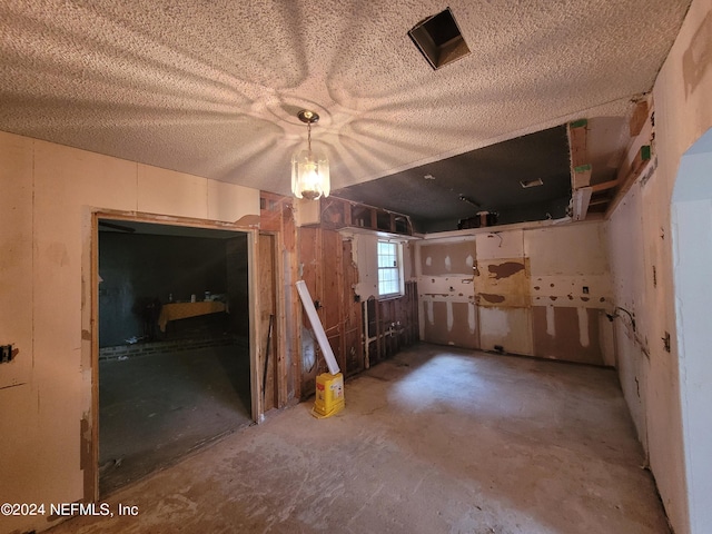 misc room featuring concrete flooring