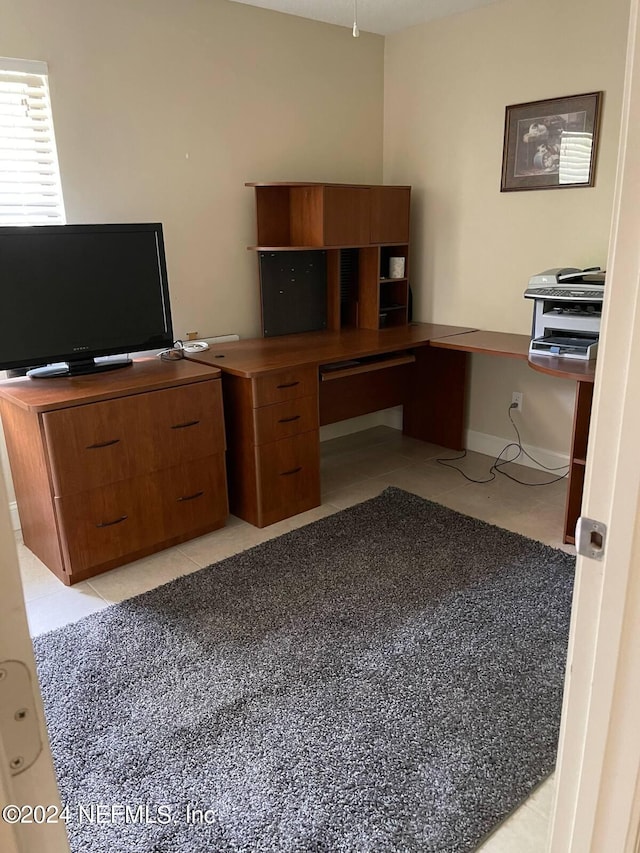 office featuring light tile patterned floors