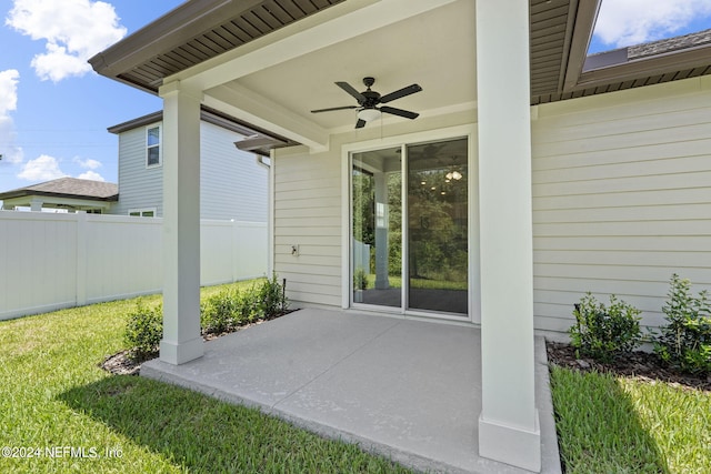 view of patio / terrace with ceiling fan