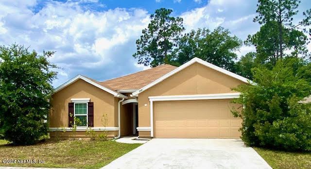 ranch-style house with a garage