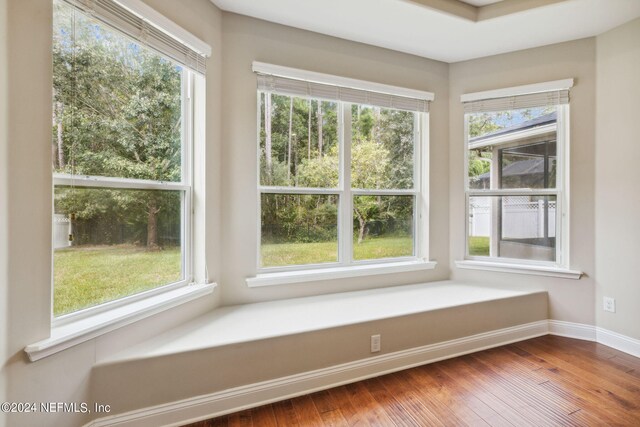 120 Ellsworth Cir, Saint Johns, FL 32259 - unfurnished sunroom featuring a healthy amount of sunlight