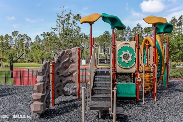 120 Ellsworth Cir, Saint Johns, FL 32259 - communal playground with fence