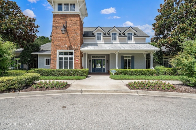 view of front of property featuring covered porch