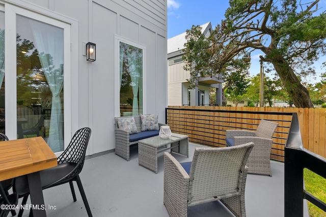 view of patio featuring an outdoor hangout area