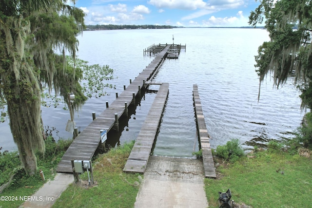 view of dock featuring a water view