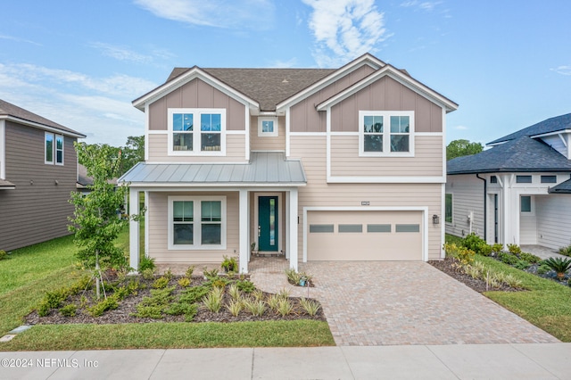 view of front of home featuring a garage