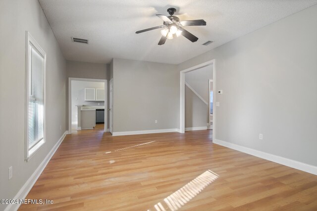 3678 Longleaf Forest Ln, Jacksonville, FL 32210 - photo 6