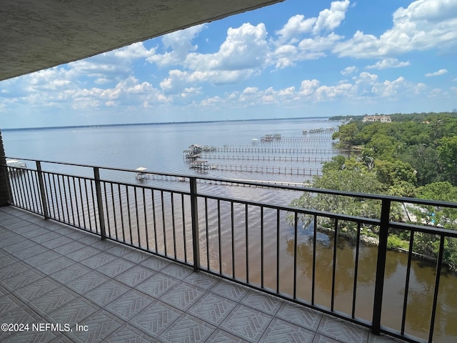 6000 San Jose Blvd Unit 11-C, Jacksonville, FL 32217 - balcony featuring a water view