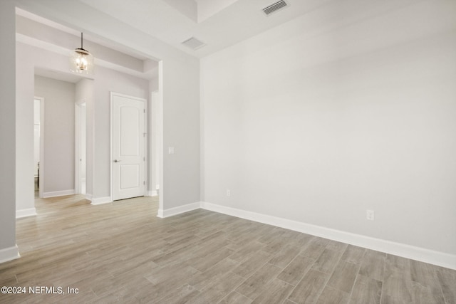 85425 Sandy Ridge Loop Unit 0085, Yulee, FL 32097 - spare room featuring light wood-style floors, visible vents, and baseboards