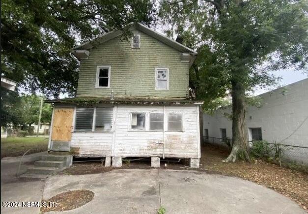 view of back of property