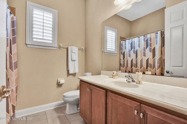 full bath featuring baseboards, toilet, a shower with curtain, tile patterned flooring, and vanity