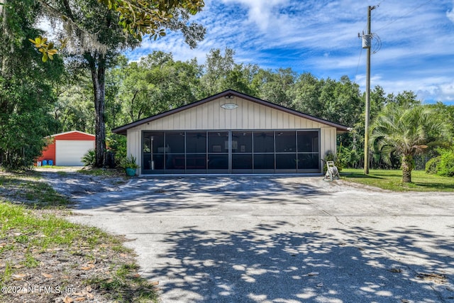 view of detached garage