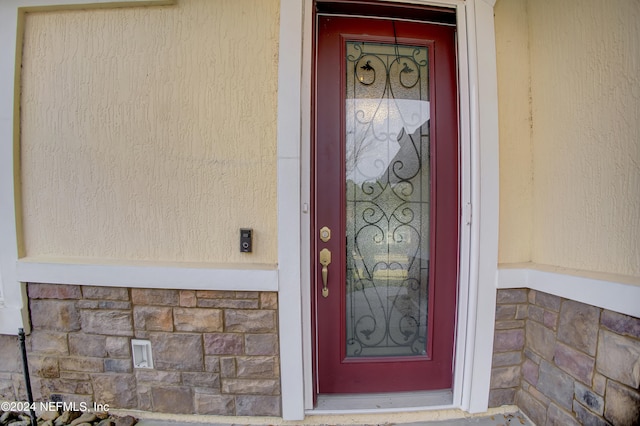 view of property entrance