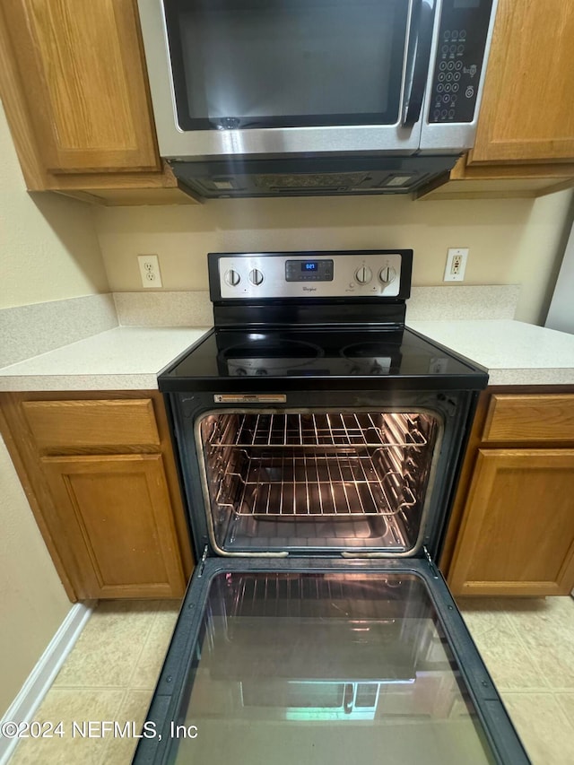 kitchen featuring stainless steel appliances