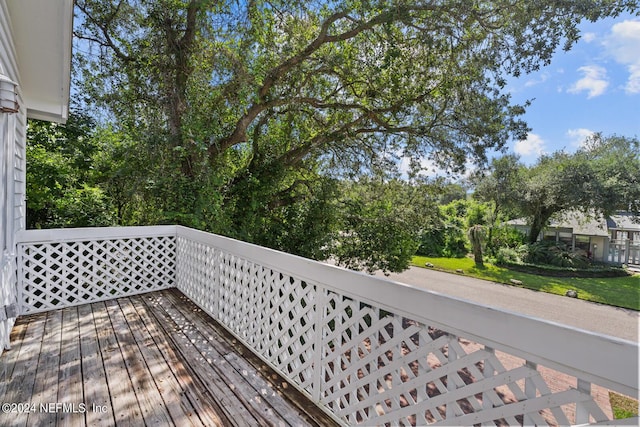 305 Garden Ln, Atlantic Beach, FL 32233 - view of wooden deck