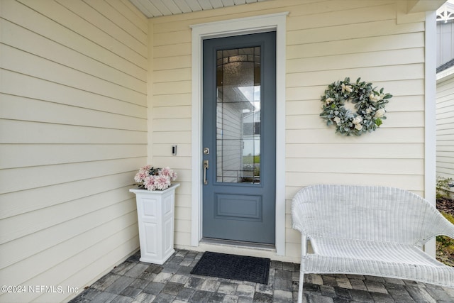 view of property entrance