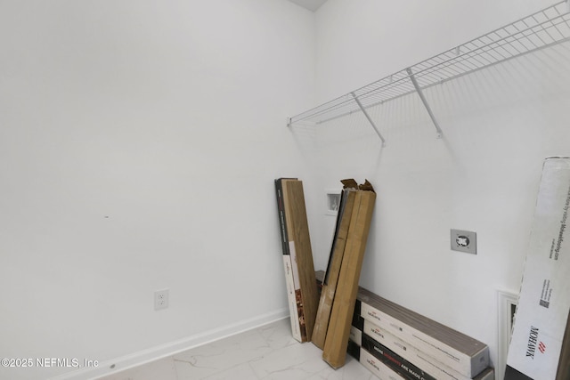 laundry area featuring electric dryer hookup