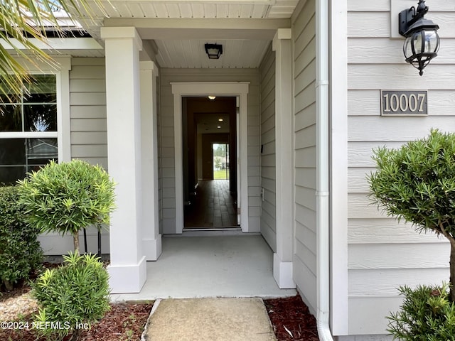 view of property entrance