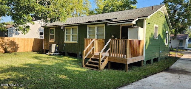 exterior space featuring a front lawn