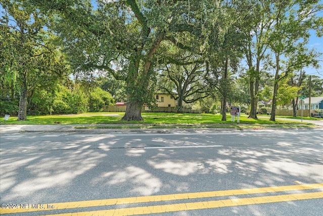 4845 Sunderland Rd, Jacksonville, FL 32210 - photo 22