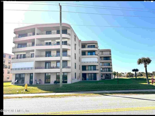 view of building exterior