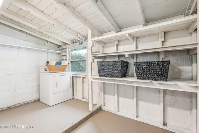 interior space with washer / dryer