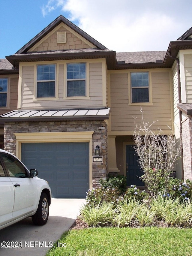 view of front of house featuring a garage