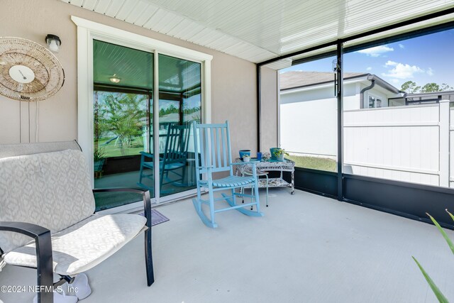 view of sunroom / solarium