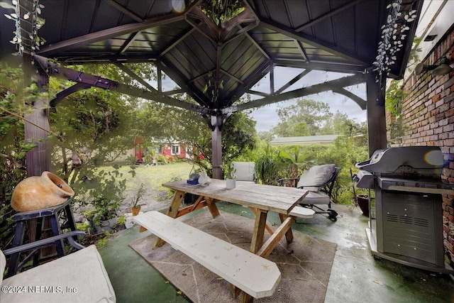 view of patio featuring outdoor dining space