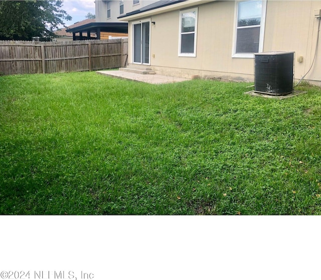 view of yard with cooling unit