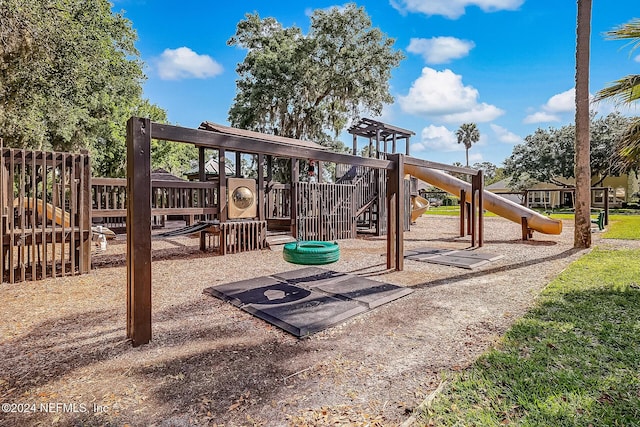 133 Sawmill Lakes Blvd, Ponte Vedra Beach, FL 32082 - view of community jungle gym