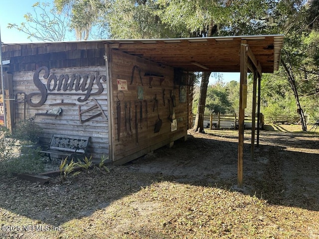 view of outdoor structure