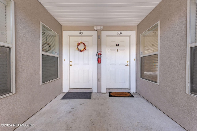 view of entrance to property