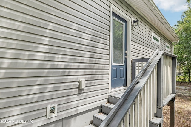 view of property entrance