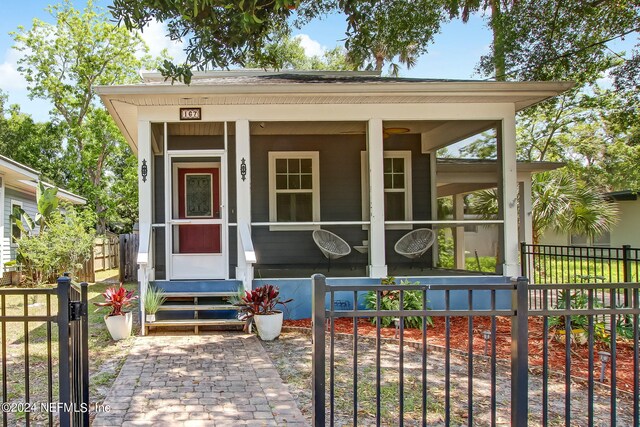 view of front of home featuring a porch