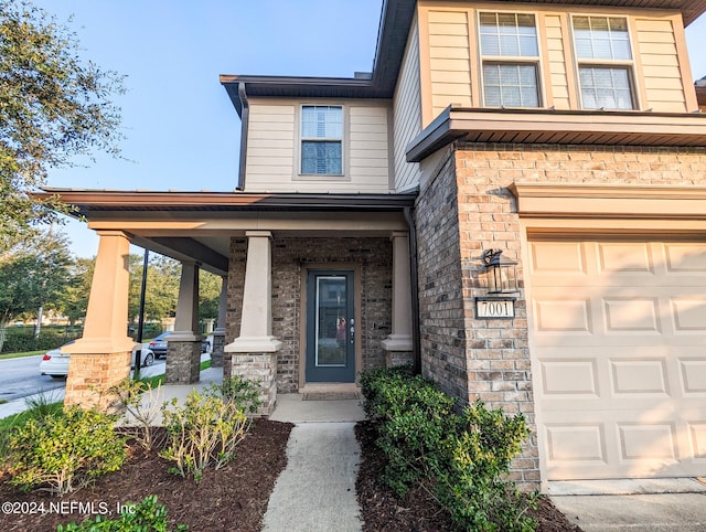 view of front of home with covered porch