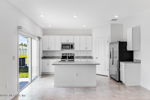 8508 Lilias Cir, Jacksonville, FL 32219 - photo 4