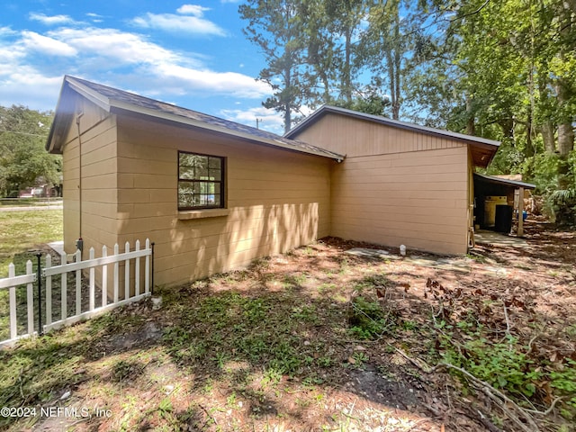 4026 Capper Rd, Jacksonville, FL 32218 - view of side of property with fence