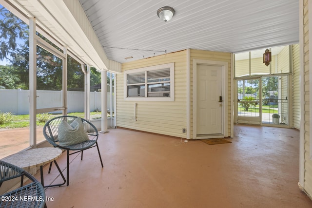 view of sunroom / solarium