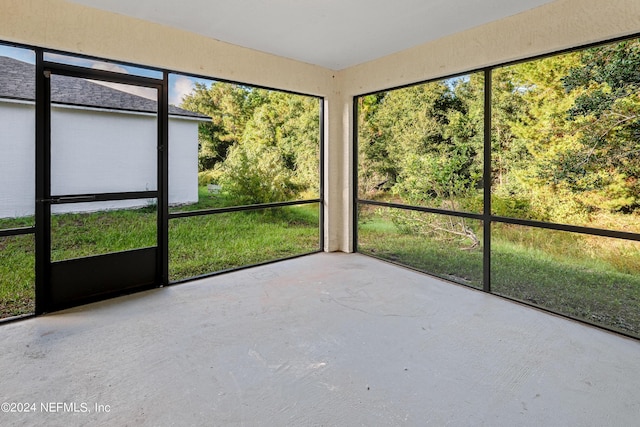 view of unfurnished sunroom